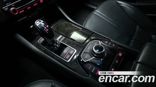 Kia The / новый New K9 Executive, 2015 9