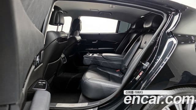 Kia The / новый New K9 Executive, 2015 12