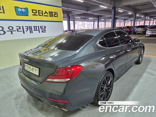 Genesis G70 Supreme, 2018 все фото