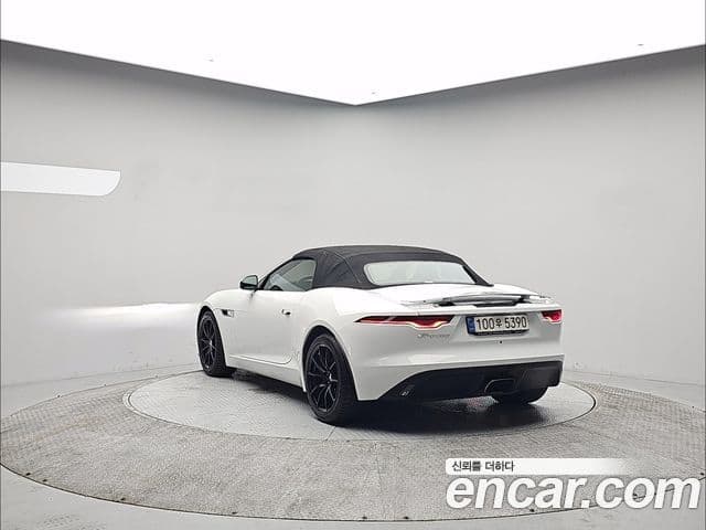 Jaguar F-TYPE X152, 2022 все фото