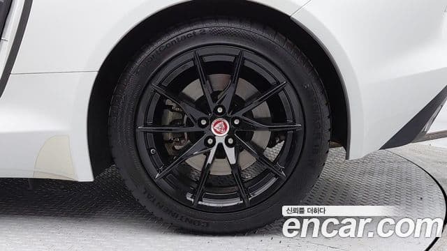 Jaguar F-TYPE X152, 2022 11