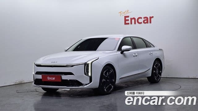 Kia The / новый New K8 Signature, 2026 1