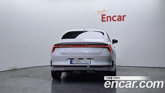 Kia The / новый New K8 Signature, 2026 4