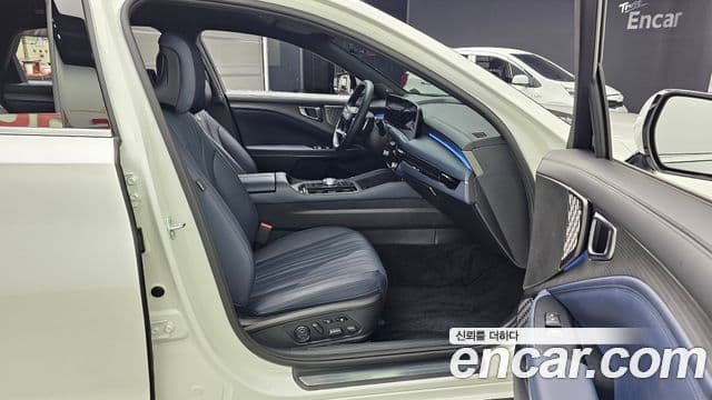 Kia The / новый New K8 Signature, 2026 11