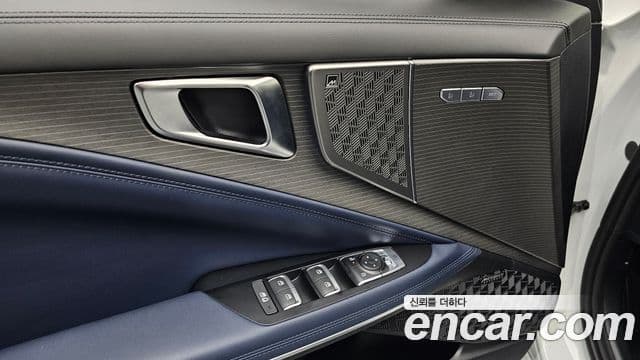 Kia The / новый New K8 Signature, 2026 17