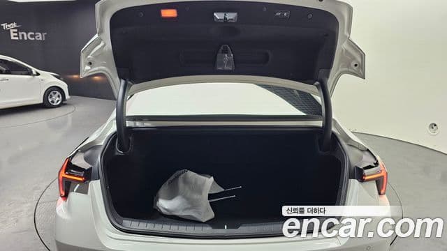 Kia The / новый New K8 Signature, 2026 20