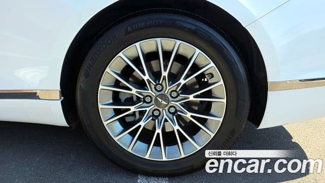 Genesis G80 (RG3) бензин 2.5 турбо AWD, 2022 все фото