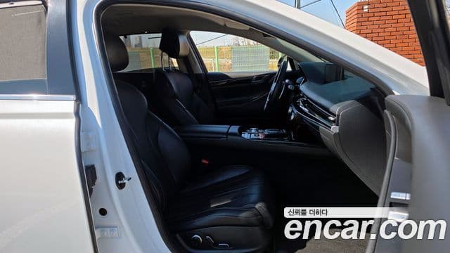 Genesis G80 (RG3) бензин 2.5 турбо AWD, 2022 10