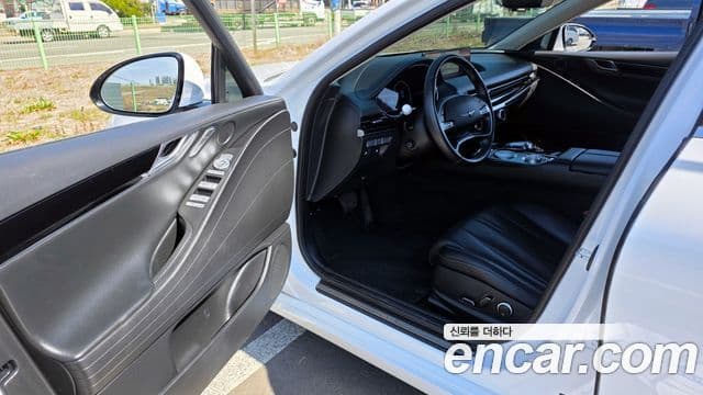 Genesis G80 (RG3) бензин 2.5 турбо AWD, 2022 11