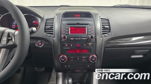 Kia Sorento R топовая версия, 2012 14