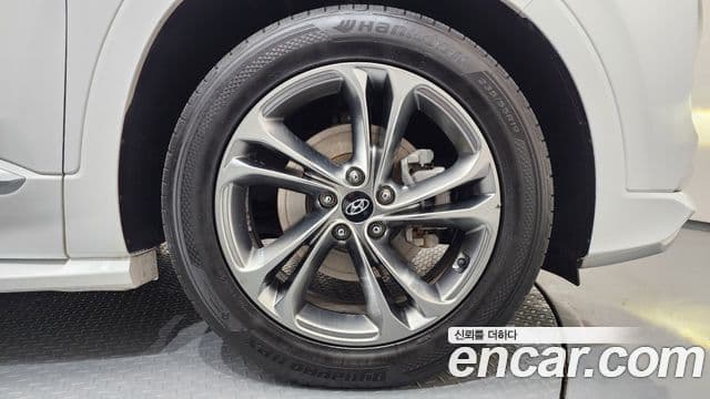 Hyundai Santa Fe TM Inspiration, 2020 все фото