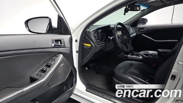 Kia K5 гибрид Noblesse, 2012 11