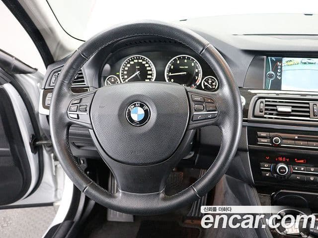 BMW 5시리즈 (F10), 2012 14