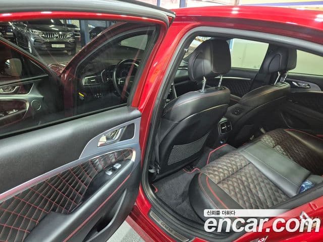 Genesis G70 Sport пакет, 2018 13