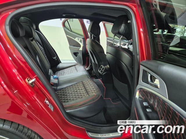 Genesis G70 Sport пакет, 2018 15