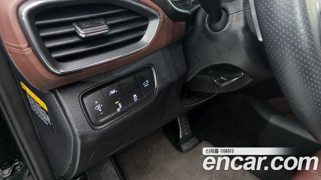 Hyundai Santa Fe TM Inspiration, 2020 14