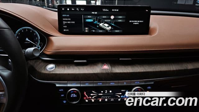 Genesis G80 (RG3) бензин 3.5 турбо AWD, 2023 14