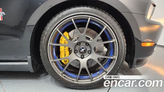 Ford Mustang кабриолет, 2010 все фото