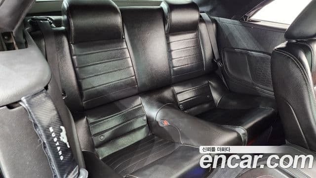 Ford Mustang кабриолет, 2010 12