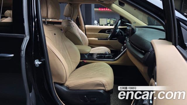 Kia Carnival 4세대 бензин 9인승 High Limousine(компания по спецнадстройкам), 2022 11