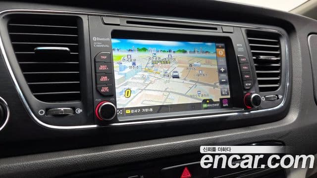 Kia All New Carnival Luxury, 2018 14