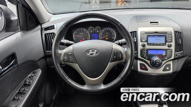Hyundai i30 Luxury, 2009 13