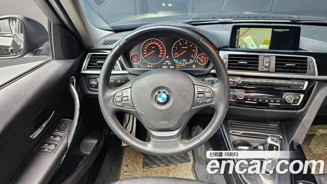 BMW 3시리즈 (F30), 2016 13