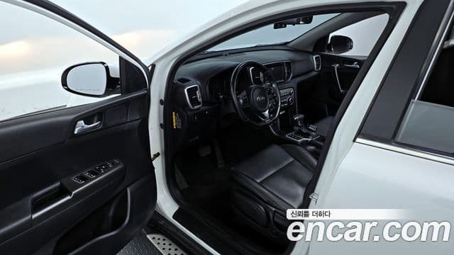 Kia Sportage 4세대 дизель 1.7 2WD Trendy, 2016 11