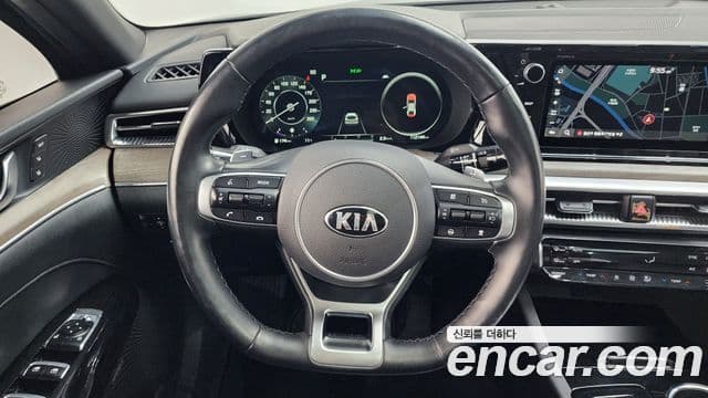 Kia K5 3세대 Signature, 2020 13