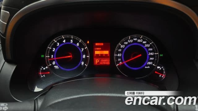 Infiniti FX50 S51, 2010 8