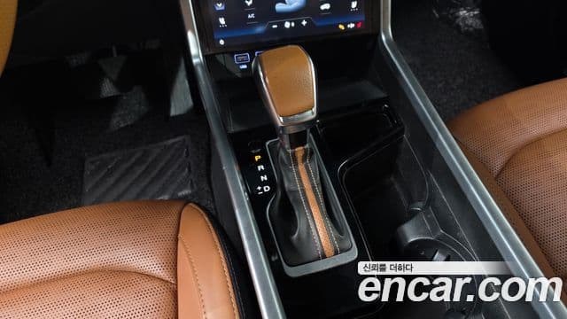 KG모빌리티(SsangYong) Torres T7, 2023 9