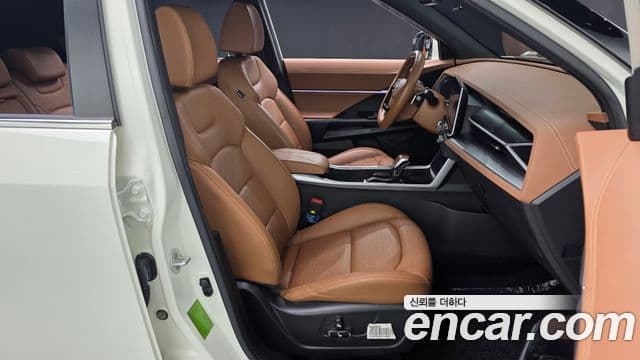 KG모빌리티(SsangYong) Torres T7, 2023 10