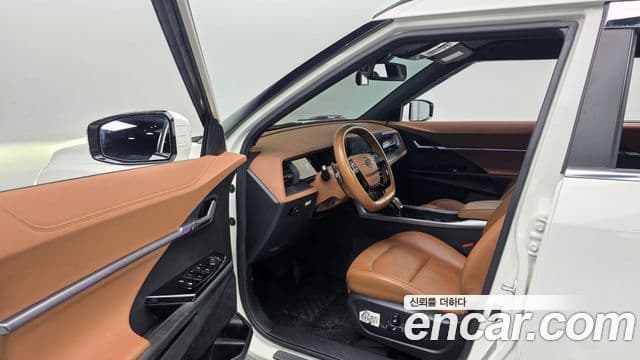 KG모빌리티(SsangYong) Torres T7, 2023 11