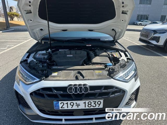 Audi A3 (8Y) Premium, 2025 6