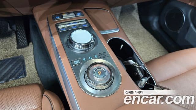 Genesis GV70, 2021 9