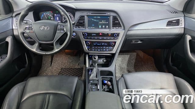 Hyundai LF Sonata гибрид Modern Special, 2017 7