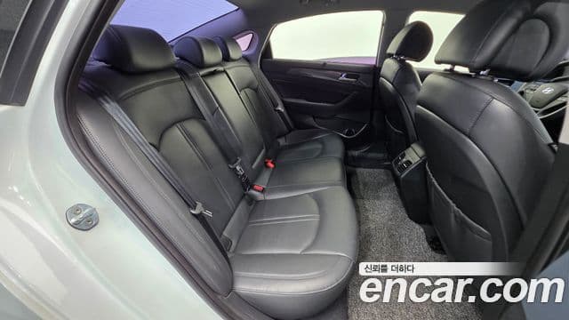 Hyundai LF Sonata гибрид Modern Special, 2017 20