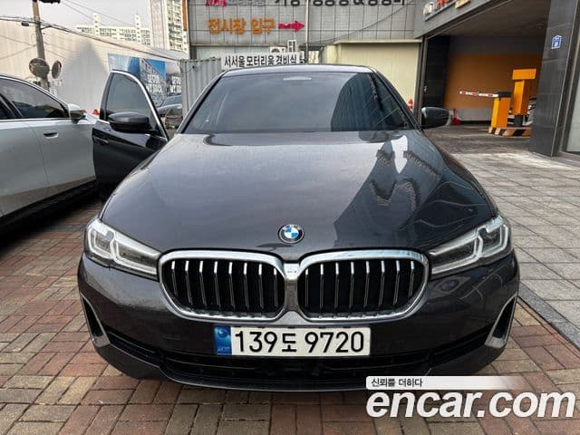 BMW 5시리즈 (G30) Luxury, 2023 1