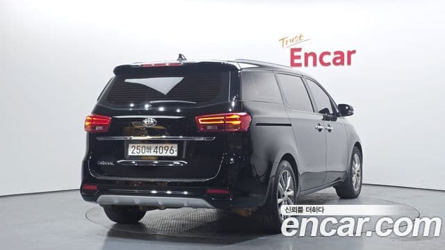 Kia The / новый New Carnival Luxury, 2019 2