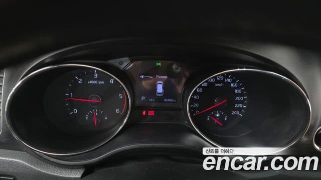 Kia The / новый New Carnival Luxury, 2019 8