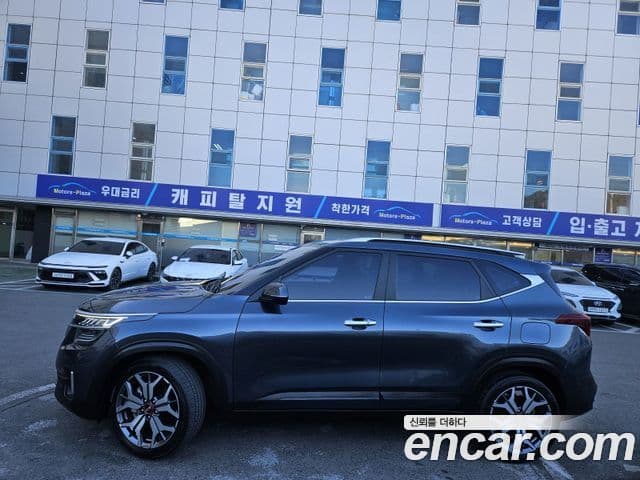 Kia Seltos Signature, 2022 3