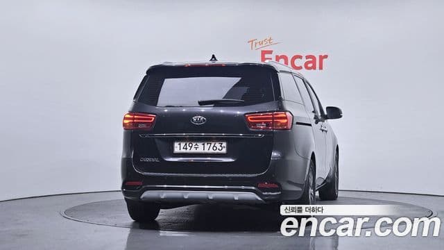 Kia The / новый New Carnival Luxury, 2019 4