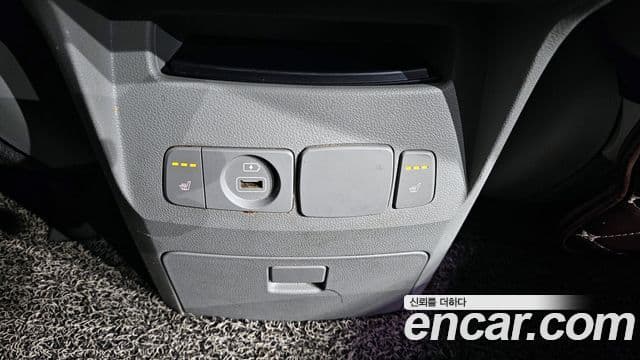 Kia The / новый New Carnival Luxury, 2019 18