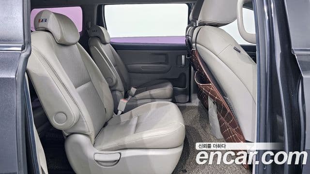 Kia The / новый New Carnival Luxury, 2019 19