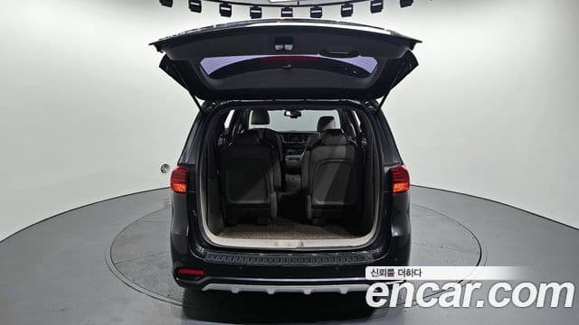 Kia The / новый New Carnival Luxury, 2019 20