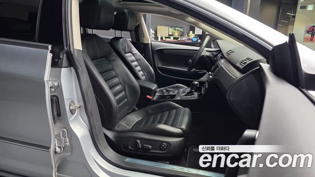 Volkswagen New CC 2.0 TDI BlueMotion, 2016 11