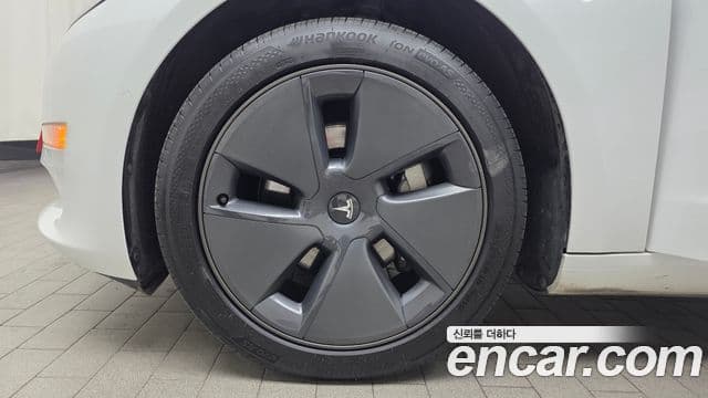 Tesla модель 3 Standard Range Plus RWD, 2020 все фото