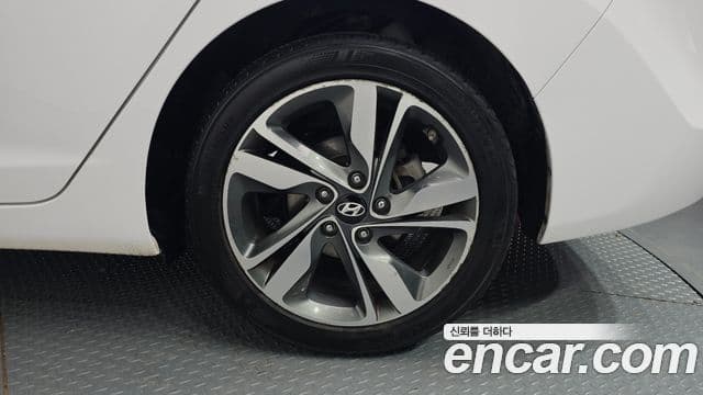 Hyundai The / новый New Avante 빌트인캠2 — базовая версия - Built-in Cam 2, 2014 все фото