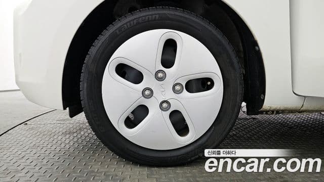 Kia The / новый New Ray Prestige, 2022 все фото