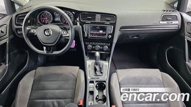 Volkswagen Гольф 7세대, 2016 7